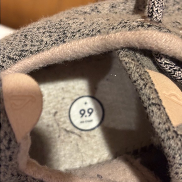 Allbirds Gray Sneakers - Picture 10 of 12